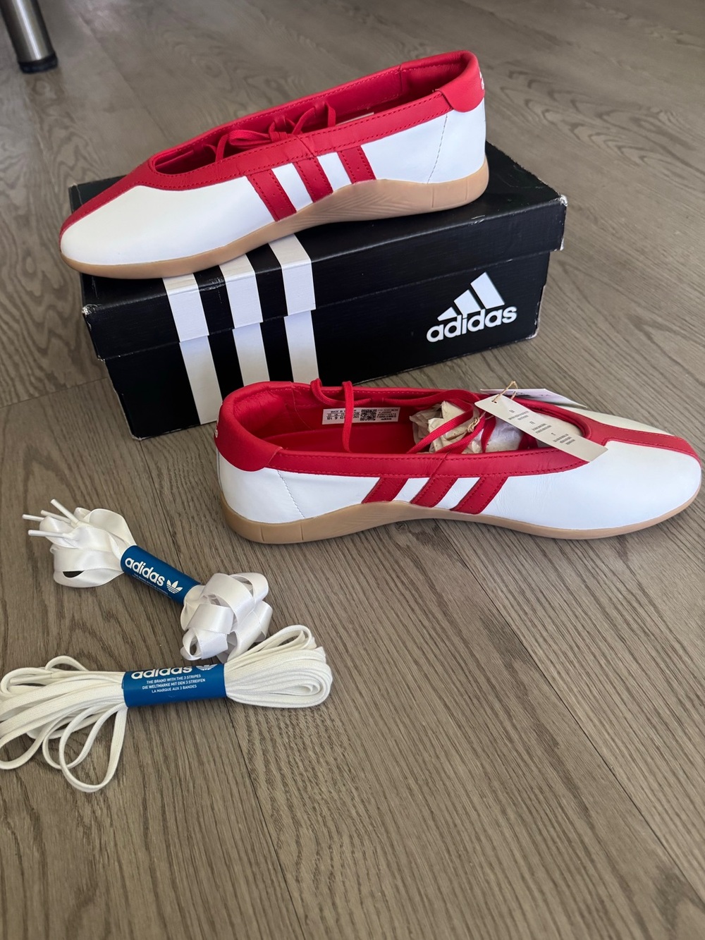 Adidas Orignals Taekwondo Mei Ballet Flat Red Sneakerinas - Picture 10 of 11